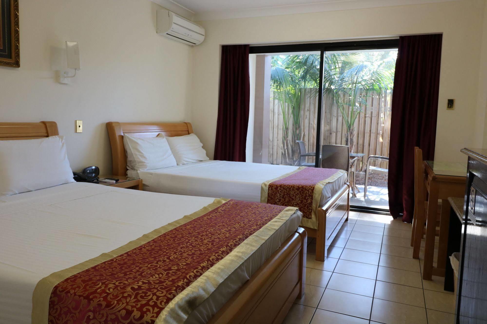 Novena Palms Motel Brisbane Exterior photo